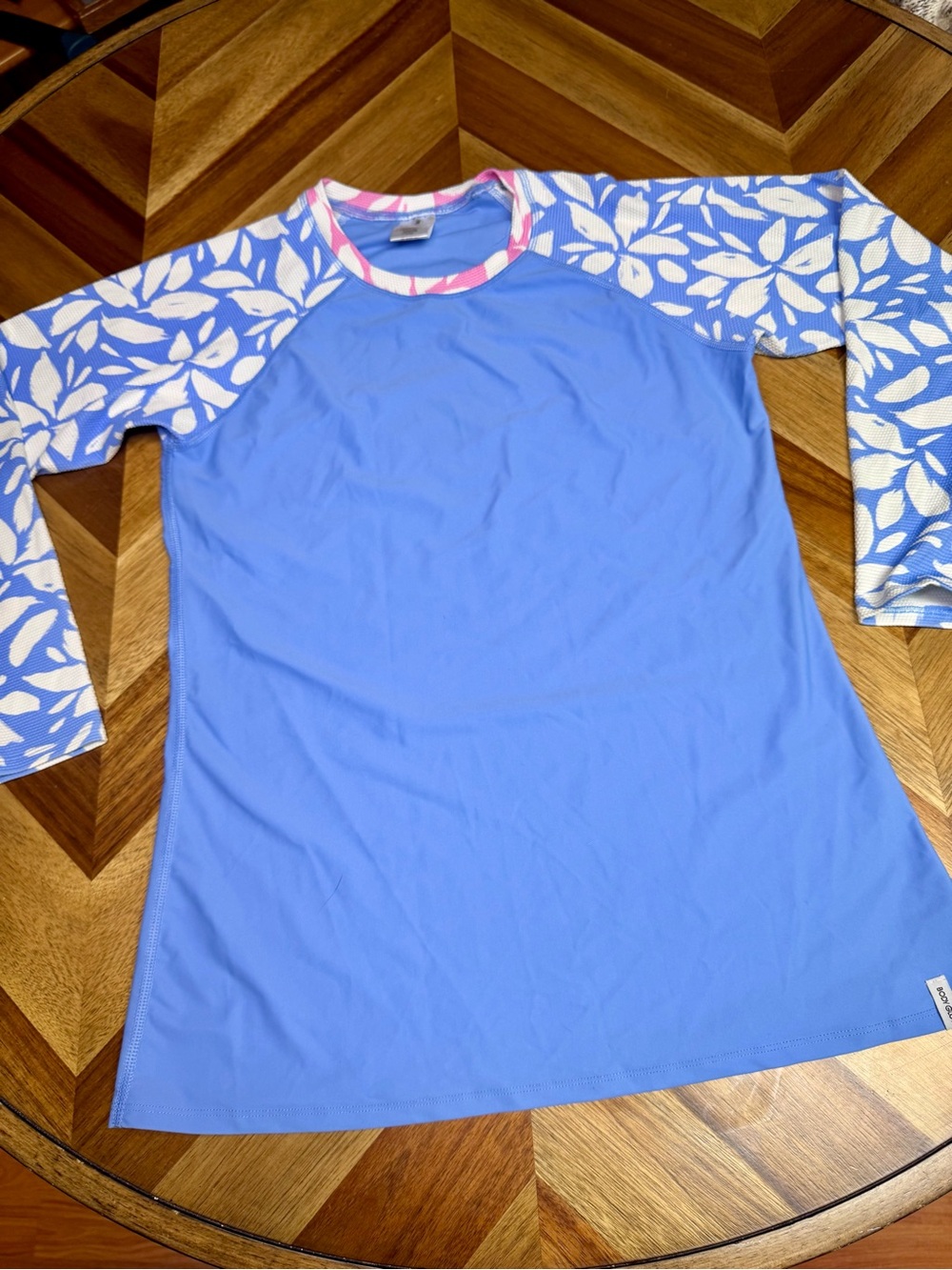 Body Glove Women’s Blue Leaf Long Sleeve Surf Top